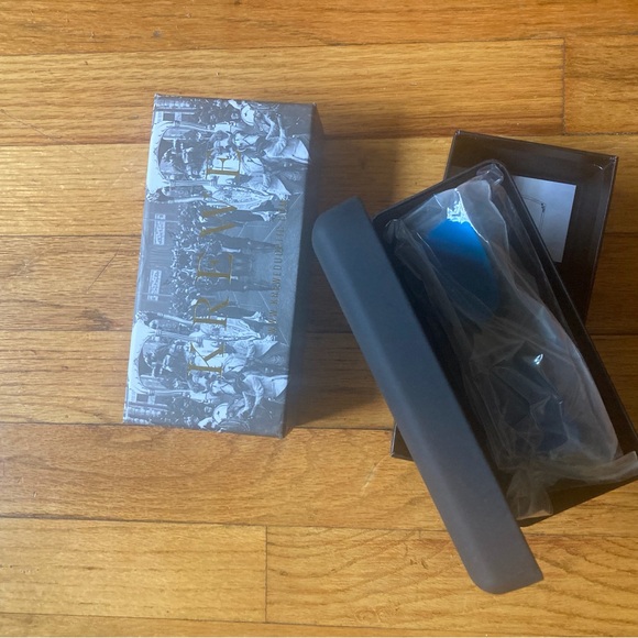 KREWE Lyons Blonde Tortoise Sunglasses - Rare Blue Lenses - Picture 7 of 8